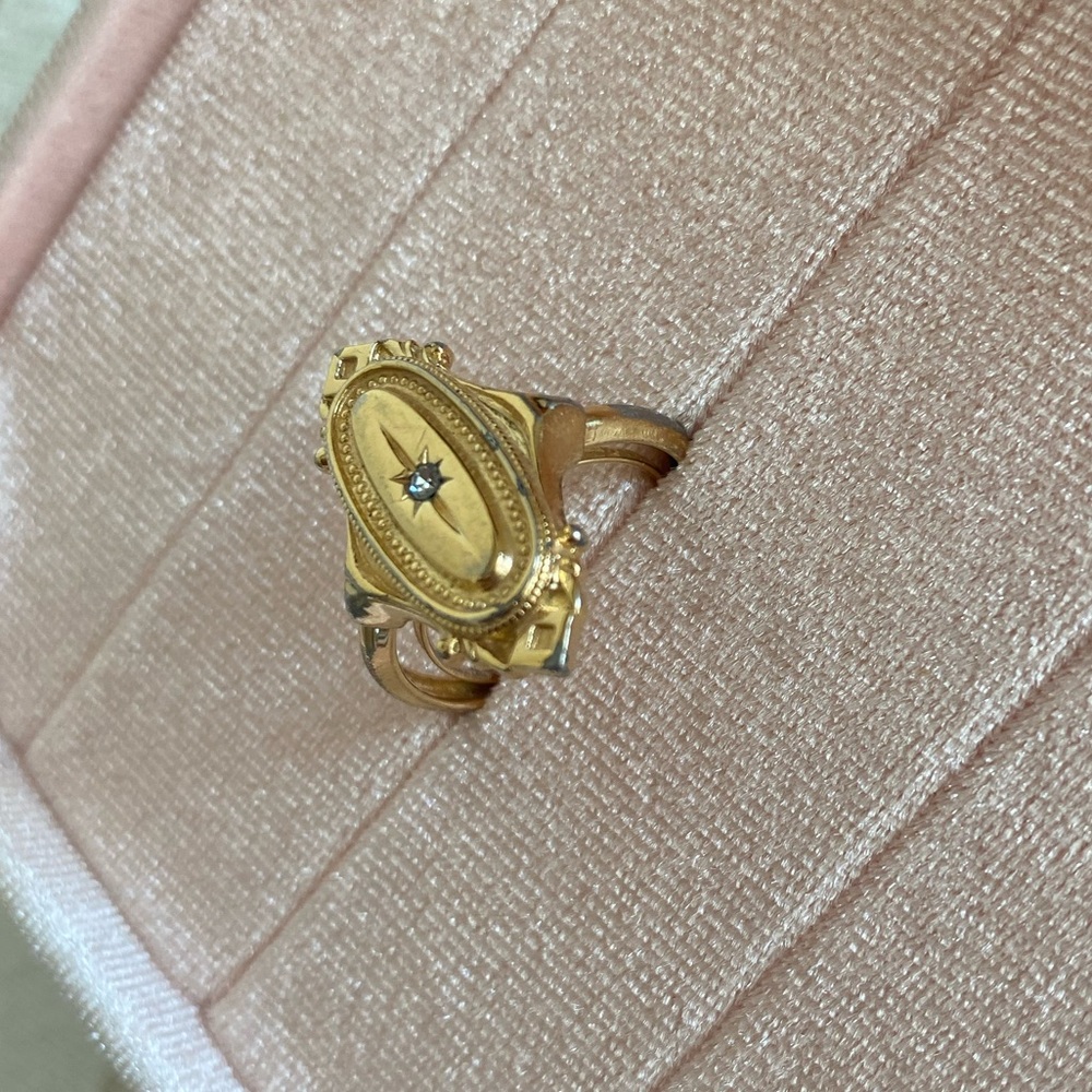 Vintage Avon Kensington Ring ✨ Size 6-8.5 - Picture 6 of 16